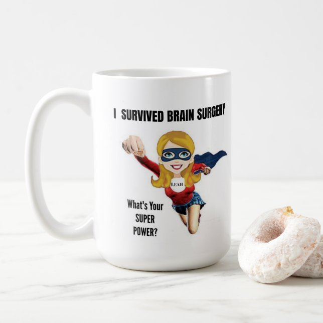 I ÜBERLEBTE OPERATION DES GEHIRNS (Personalisierte Kaffeetasse (Mit Donut)