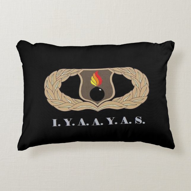I.Y.A.A.Y.A.S. ZIERKISSEN (Vorderseite)