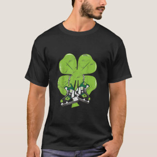 Ice Skaten Hockey St Patricks Day Liebe Goalie T-Shirt