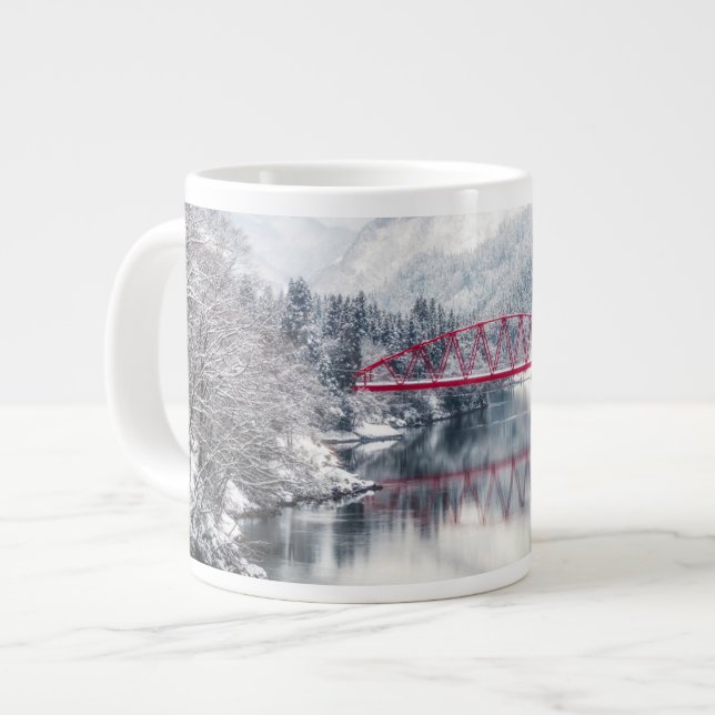 Ice & Snow | Red Bridge in Winter, Japan Jumbo-Tasse (Vorderseite Links)