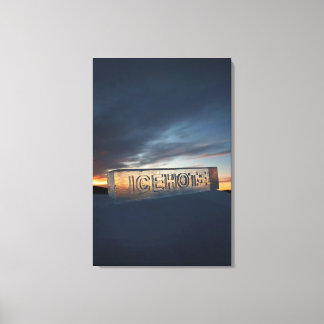 ICEHOTEL 24 Zoll x 36 Zoll überzogene Canvas Leinwanddruck