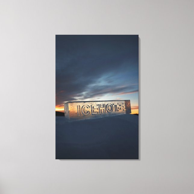 ICEHOTEL 24 Zoll x 36 Zoll überzogene Canvas Leinwanddruck (Vorderseite)