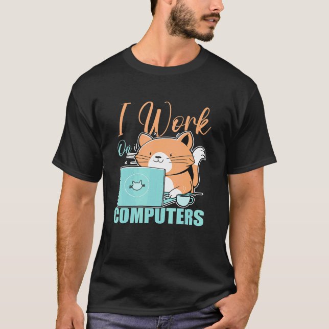 Ich arbeite an Computern Katze  Katze  Programmier T-Shirt (Vorderseite)