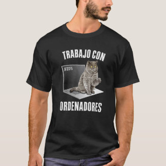 Ich arbeite an Computern Katzenbesitzer 2 T-Shirt