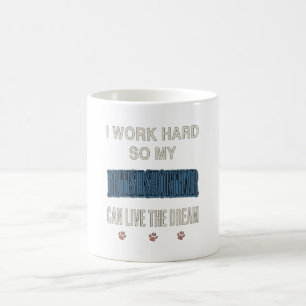 Ich arbeite hart, damit meine Britisch Kurzhaar le Kaffeetasse