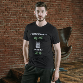 Ich arbeite hart - Foto personalisierbar T-Shirt