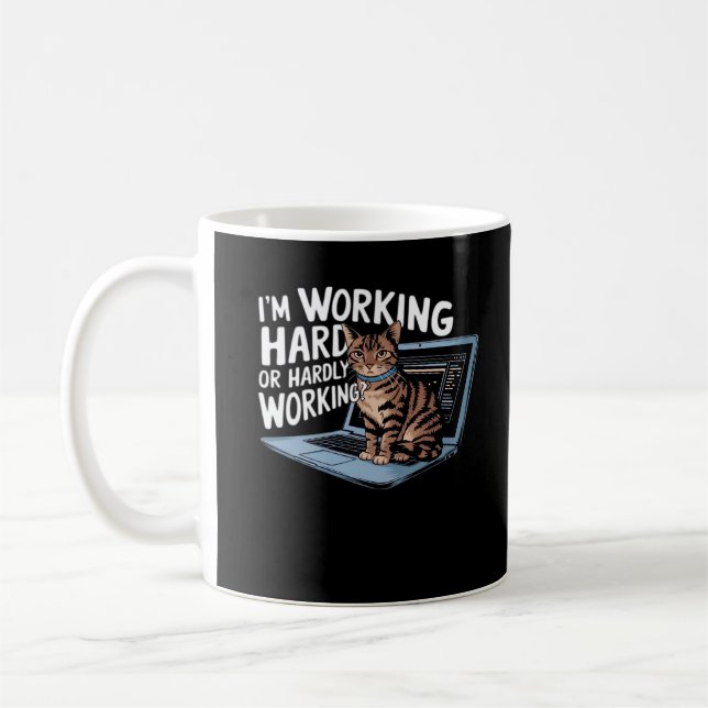 Ich arbeite hart oder arbeite kaum im Baseball ¾-S Kaffeetasse (Links)