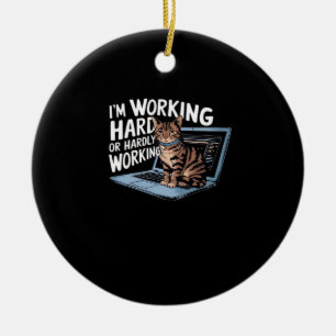 Ich arbeite hart oder arbeite kaum im Baseball ¾-S Keramik Ornament