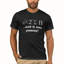 Ich aß irgendeinen nerdy Mathe-T - Shirt der Torte