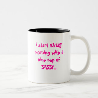 ich beginne jeden Morgen mit einer netten Schale Zweifarbige Tasse