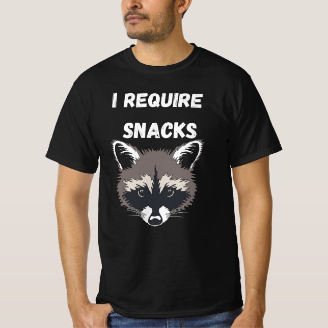 Ich benötige Snacks Raccoon T-Shirt (Vorderseite)
