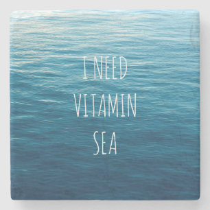 ICH BENÖTIGE VITAMIN-MEER - SteinUntersetzer für