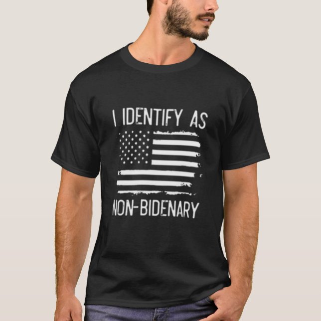 Ich bezeichne mich als nicht-bidenartiger T - Shir T-Shirt (Vorderseite)