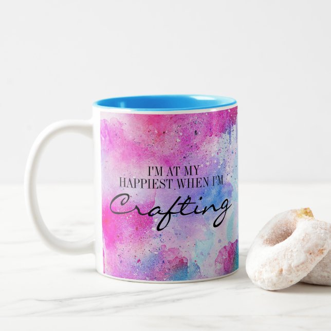 Ich bin am glücklichsten, wenn ich arbeite zweifarbige tasse (Mit Donut)