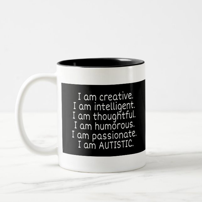 Ich bin AUTISTIK Zweifarbige Tasse (Links)