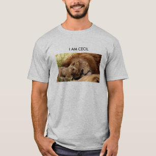 Ich bin Cecil der Löwe mit seinem Jungen T-Shirt