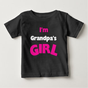 Ich bin das Mädchen des Großvaters Baby T-shirt
