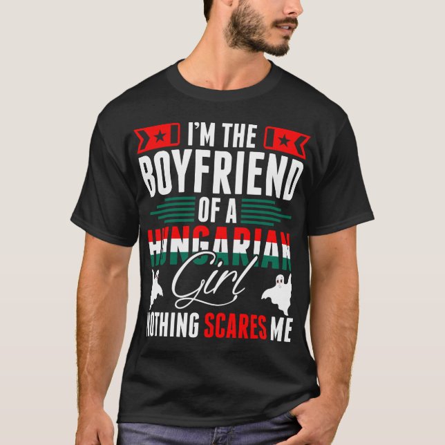 Ich bin der Freund eines ungarischen Girl-Hemdes T-Shirt (Vorderseite)