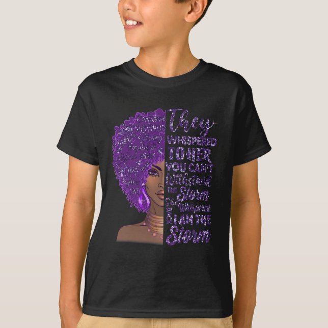 Ich bin die starke schwarze Frau mit Lila Überdosi T-Shirt (Vorderseite)