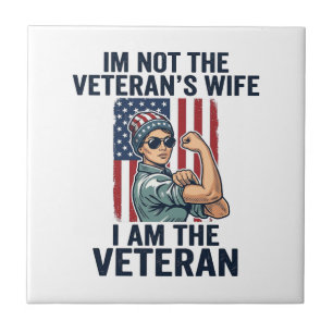 Ich bin die Veteranin Patriotische Frau Veteranin Fliese