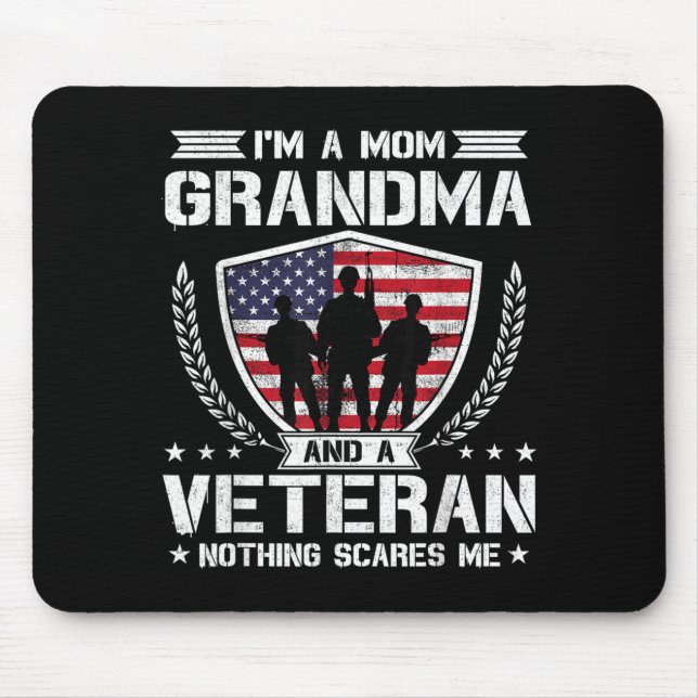 Ich bin eine Mutter, Oma und Veteran, nichts übert Mousepad (Vorne)