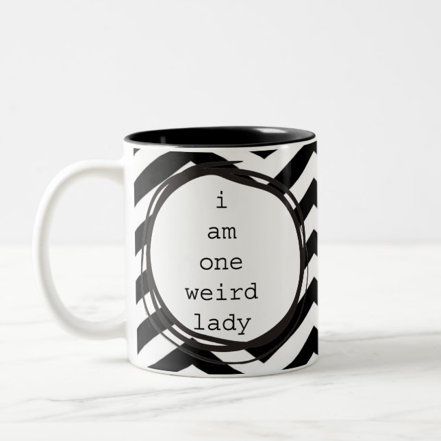 Ich bin eine sonderbare Dame Zweifarbige Tasse (Links)