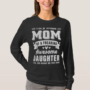 Ich bin eine stolze Mama eines furchenden Phantast T-Shirt