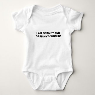 ICH BIN GRAMPY UND GRAMMYS WELT! BABY STRAMPLER