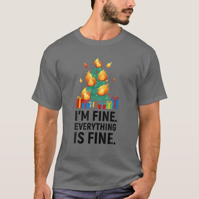 Ich bin gut alles ist fein lustiger Weihnachtsbaum T-Shirt (Vorderseite)
