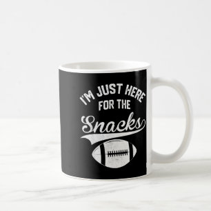 Ich bin hier wegen der Snacks süße Fußball Frauen  Kaffeetasse
