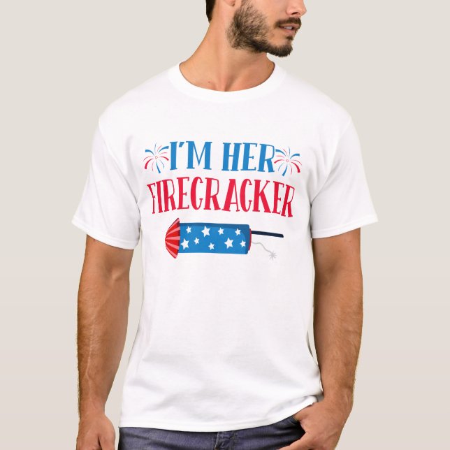  Ich bin ihr Firecracker, der Paare am 4. Juli Mat T-Shirt (Vorderseite)