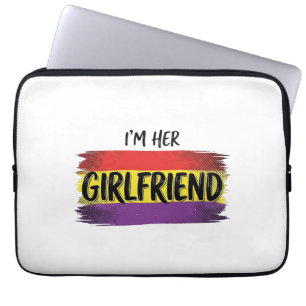 Ich bin ihre Freundin Regenbogen Stolz Vektor T-Sh Laptopschutzhülle
