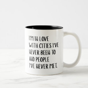 Ich bin in Liebe mit Städten Zweifarbige Tasse