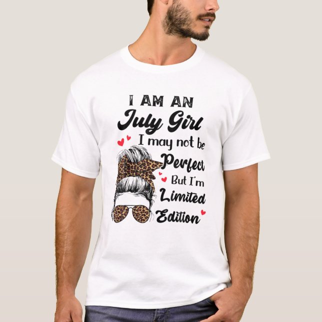 Ich bin Juli Mädchen ich vielleicht nicht perfekt, T-Shirt (Vorderseite)