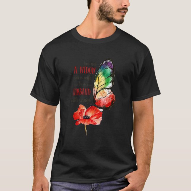 Ich bin keine Witwe, ich bin eine Ehefrau zu einem T-Shirt (Vorderseite)