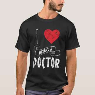 Ich bin Liebe Ärztin T-Shirt