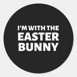 Ich bin mit dem Osterhasen zusammen! Funny Couples Runder Aufkleber