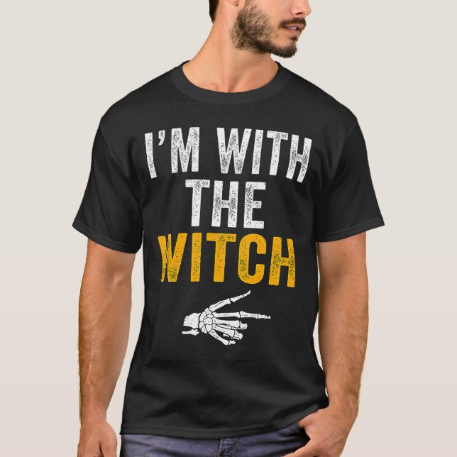 Ich bin mit seiner Hexe und ihrem Halloweenkostüm T-Shirt (Vorderseite)