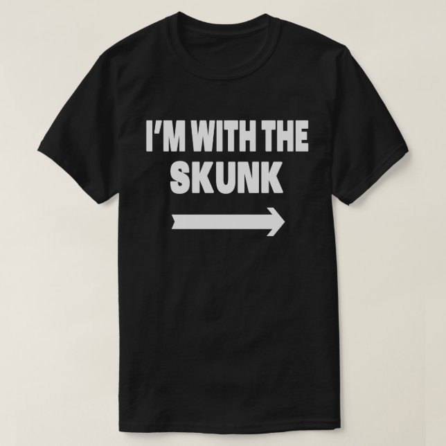 Ich bin mit Skunk Easy Halloween Matching Paare T-Shirt (Design vorne)