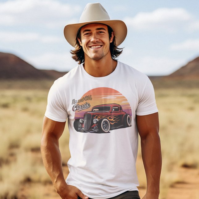 Ich bin nicht alt, ich bin klassische Flammen T-Shirt (Von Creator hochgeladen)