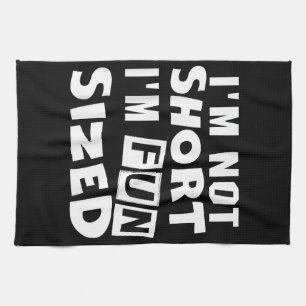 Ich bin nicht klein, ich bin spaßgröße T-Shirt Lus Geschirrtuch