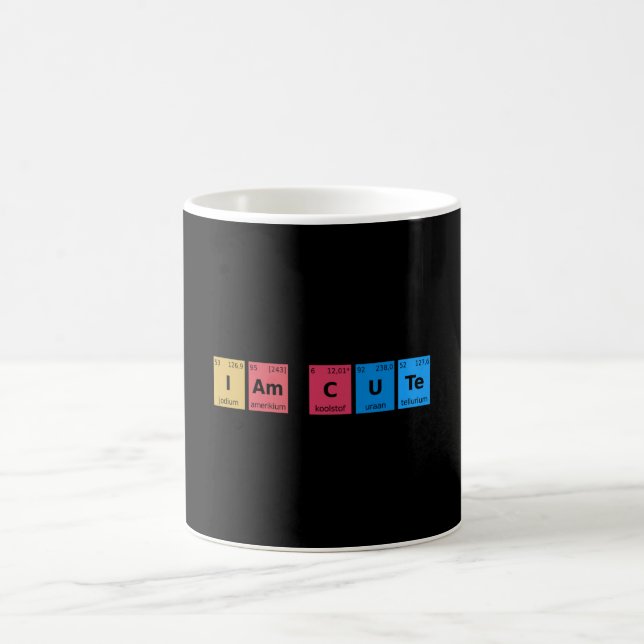 Ich bin Niedliche Periodic-Tabelle Kaffeetasse (Mittel)