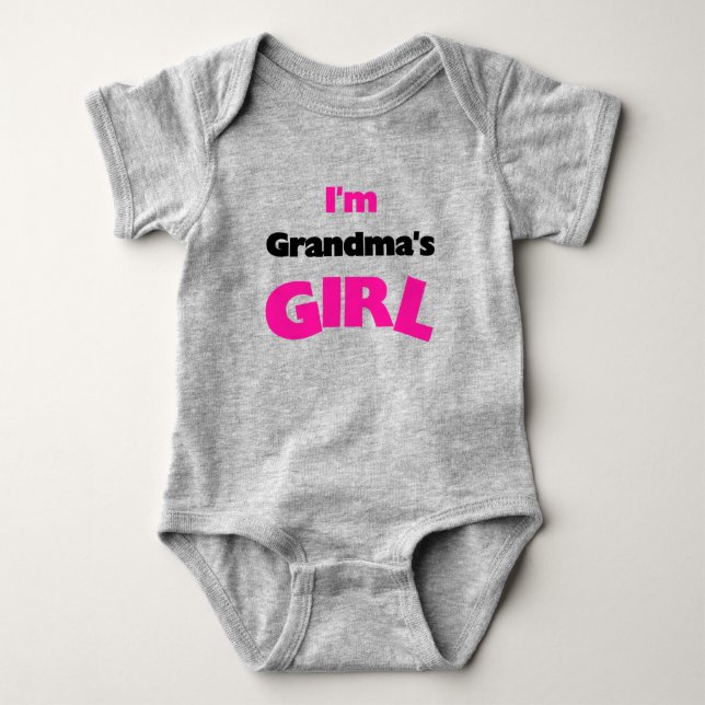 Ich bin Oma's Girl Baby Strampler (Vorderseite)