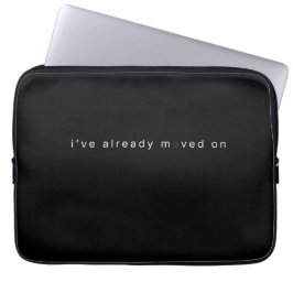 Ich bin schon weiter Minimalistisches schwarzes No Laptopschutzhülle