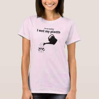 Ich bin so aufgeregtes I nassmachte mein T-Shirt