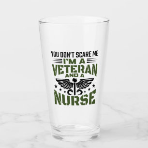 Ich bin Veteran und Krankenschwester Glas