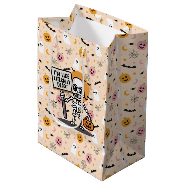 Ich bin wie buchstäblich tot Spooktacular Fun Hall Mittlere Geschenktüte (Vorderseite Schrägansicht)