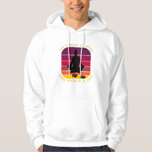 ICH BRAUCHE NUR LIEBE, YOGA UND HUND. HOODIE
