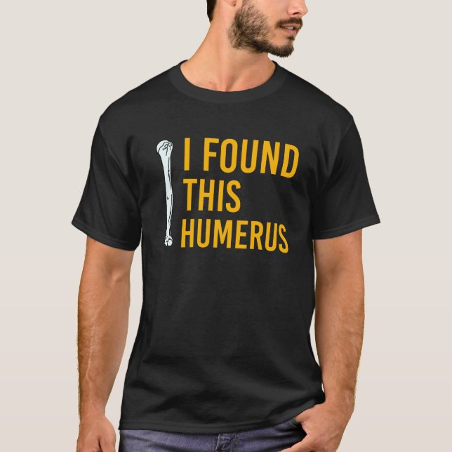 Ich fand diesen Humerushund mit Knochenhase T-Shirt (Vorderseite)