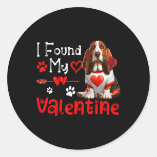 Ich fand mein Valentinisches Bybet Hund mit Blume Runder Aufkleber